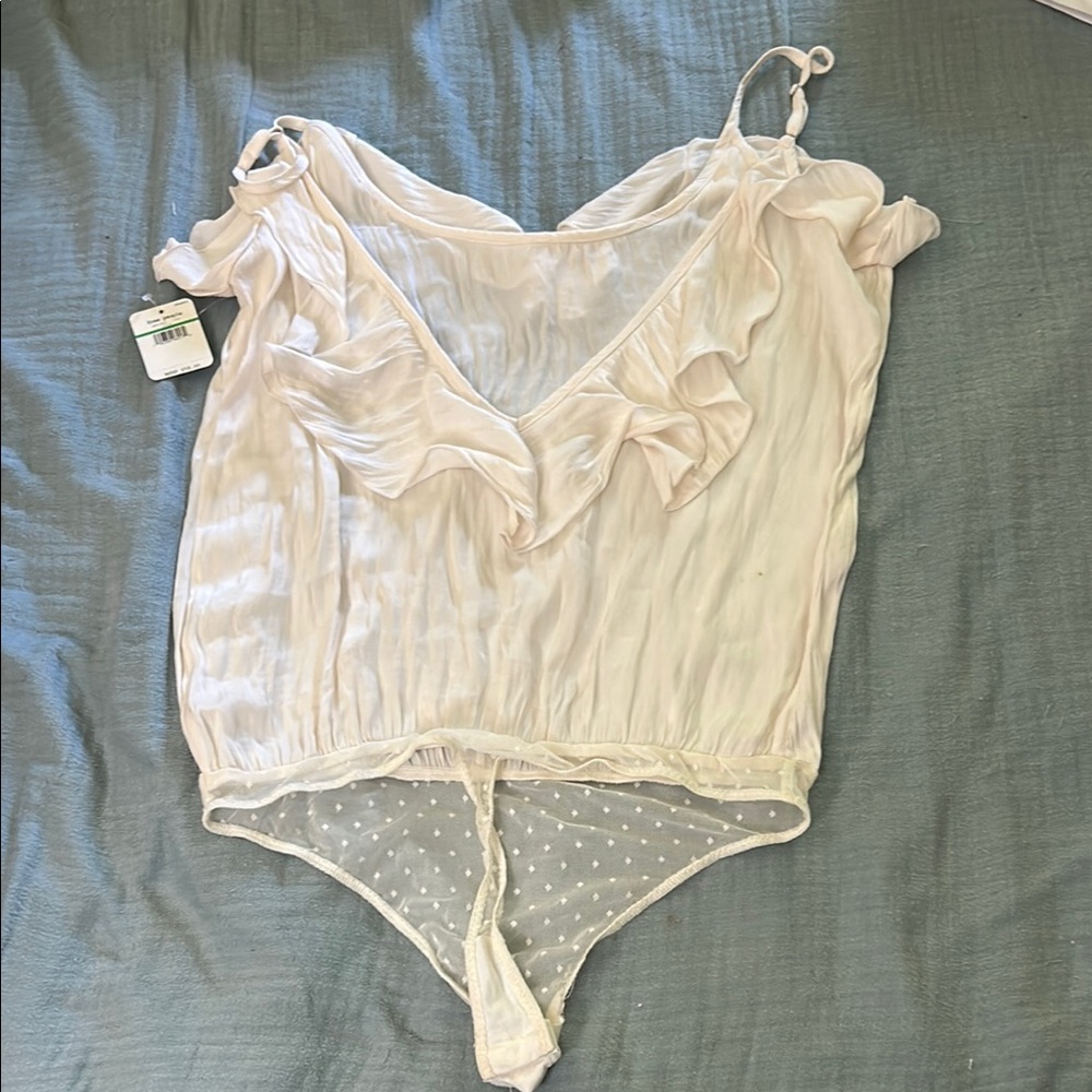 White Ruffled Bodysuit - Picture 5 of 8
